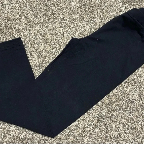 #19 Carters Girls Red Black Checkered Gray and Black Polka Dots Set W/ Leggings - Picture 11 of 12